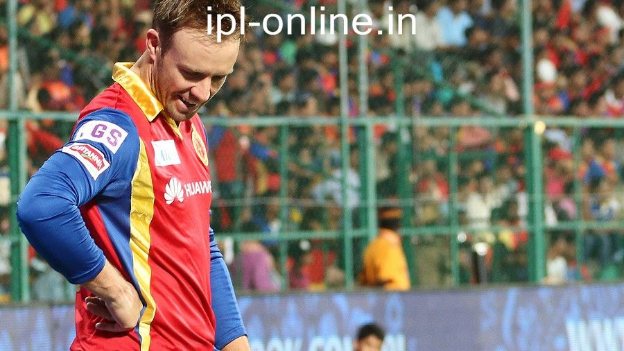 Royal Challengers Bangalore v Sunrisers Hyderabad